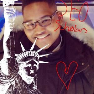 Meet your Posher, Max